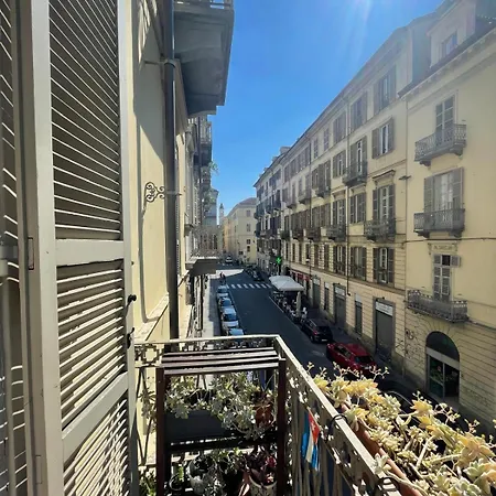 Casa Orfane 公寓